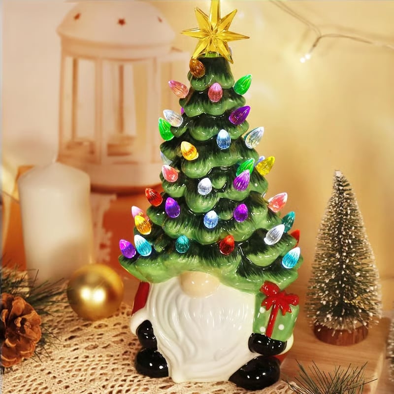 LightUpGnome – DIY Glowing Christmas Gnome Tree