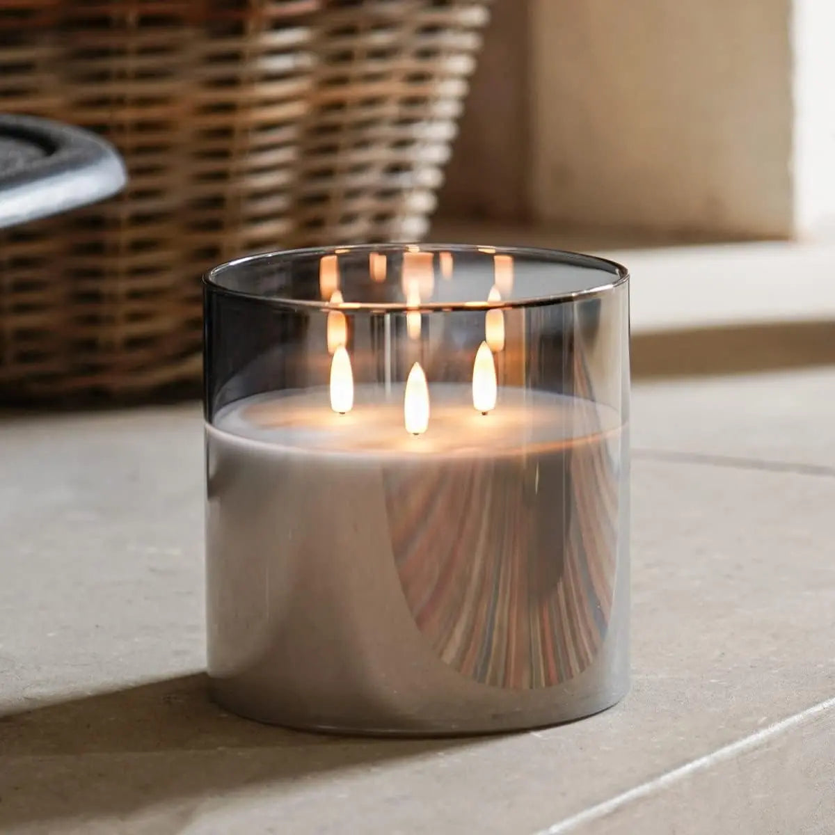 LuminaAura – Impressive LED Glass Candles for Magical Evenings!