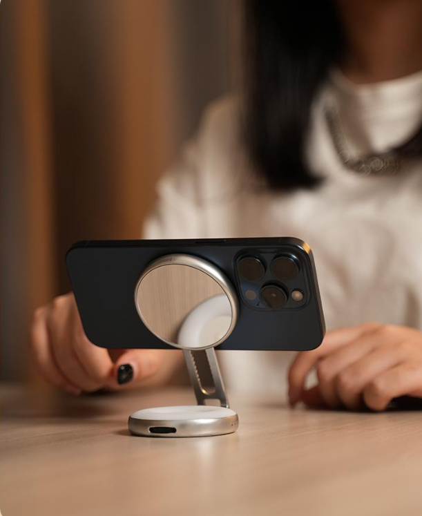 LumiSnap – Magnetic Selfie Light