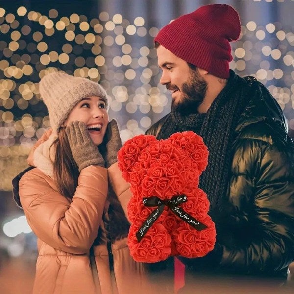RoseBear – Romantic teddy bear made of eternal roses