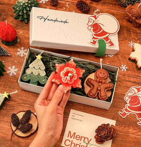 FestiveGlow – Christmas scented candle set in a gift box