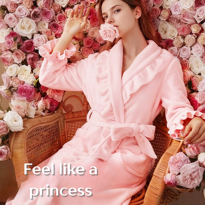 CozyLux – Soft and Fluffy Bathrobe