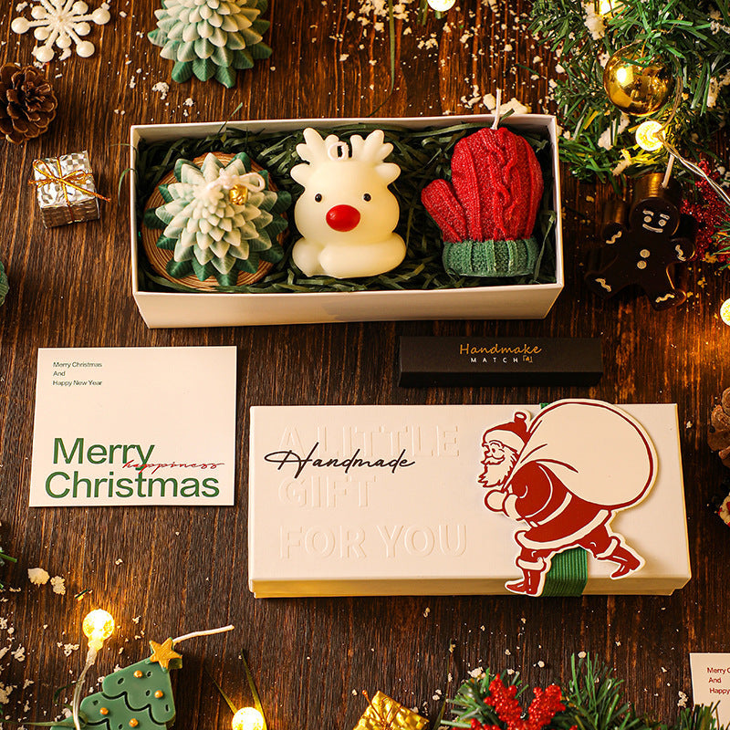 FestiveGlow – Christmas scented candle set in a gift box