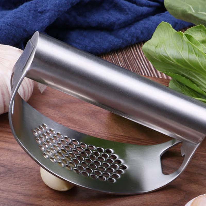 GarliX – Multifunctional Stainless Steel Garlic Press | 1+2 FREE