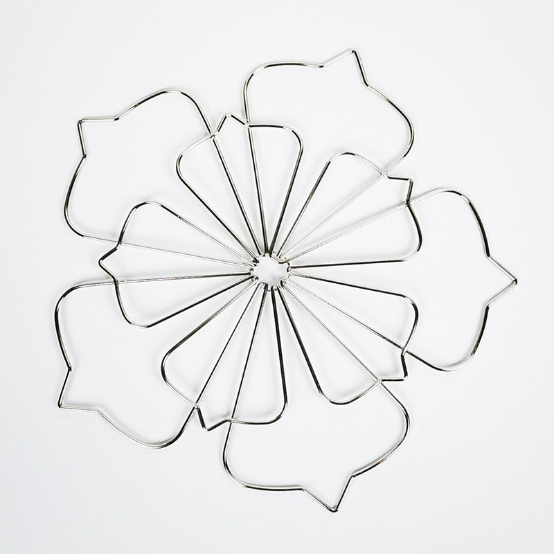 FloraCraft – stainless steel flower arranging aid with flower grid