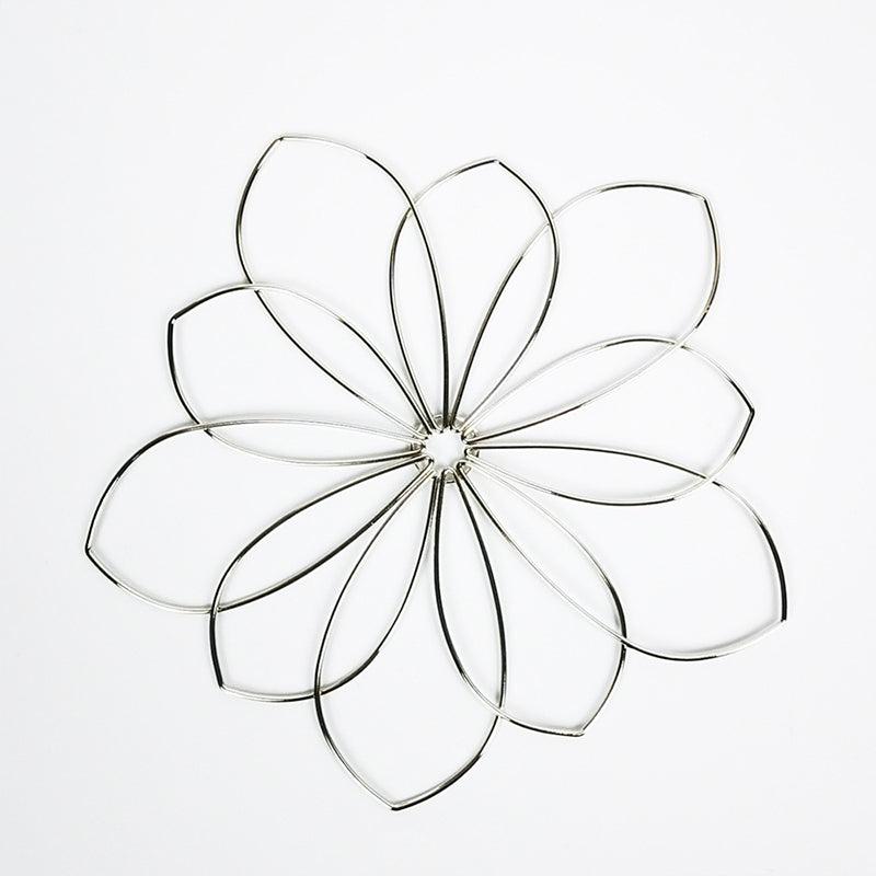 FloraCraft – stainless steel flower arranging aid with flower grid
