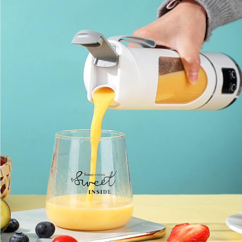 Blendora – Portable and handheld juicer